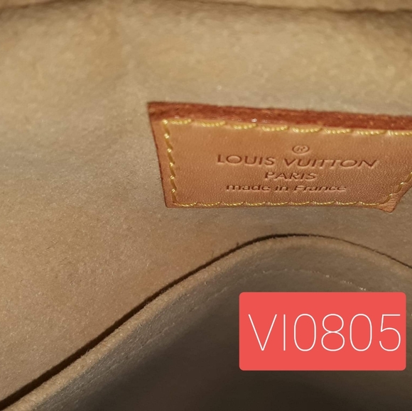 Hand Bag - Picture 5 of 5